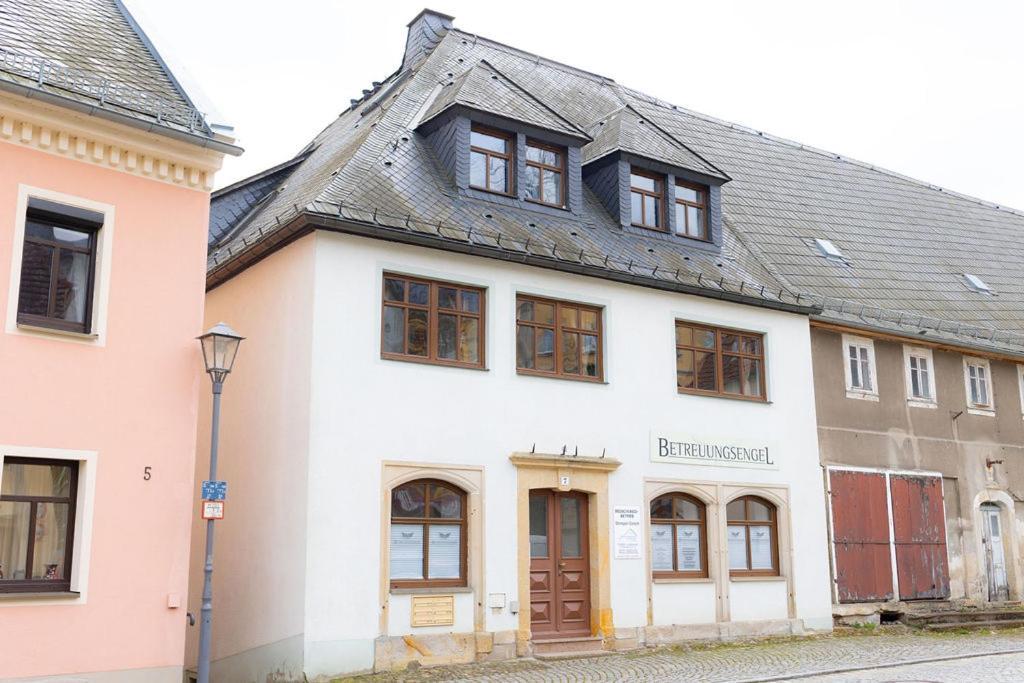 Ferienwohnung Nahe Schloss Kuckuckstein,Infrarotsauna, Hunde Liebstadt Exterior foto