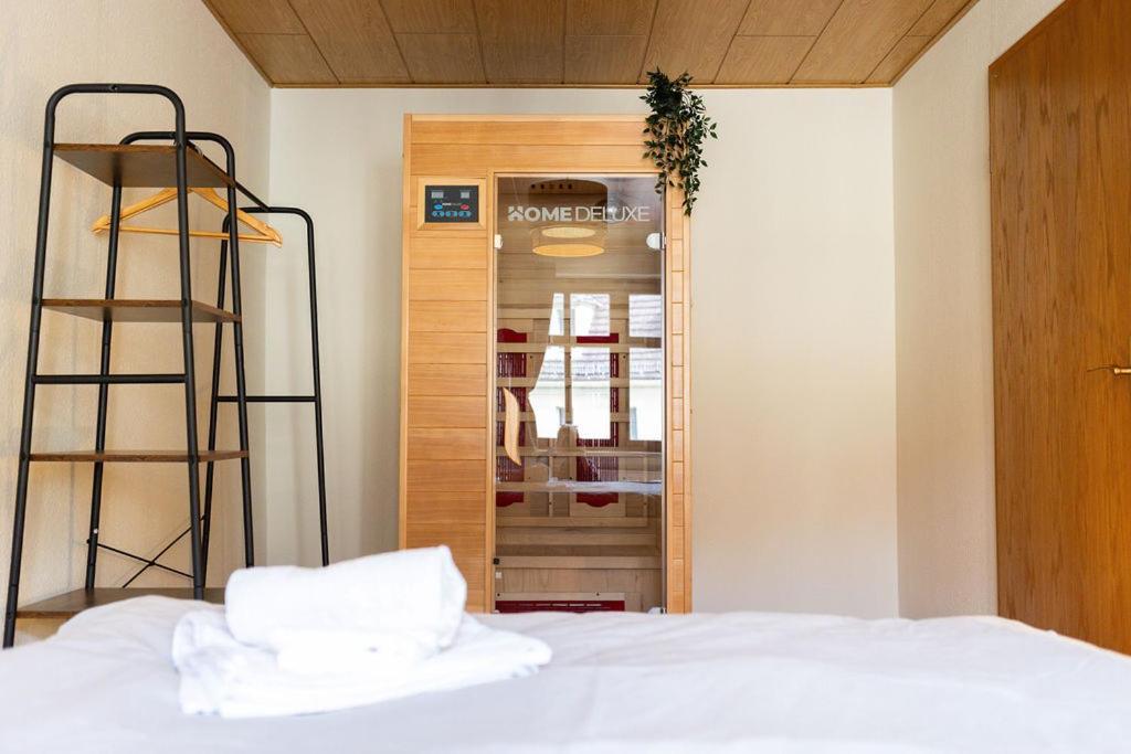 Ferienwohnung Nahe Schloss Kuckuckstein,Infrarotsauna, Hunde Liebstadt Exterior foto